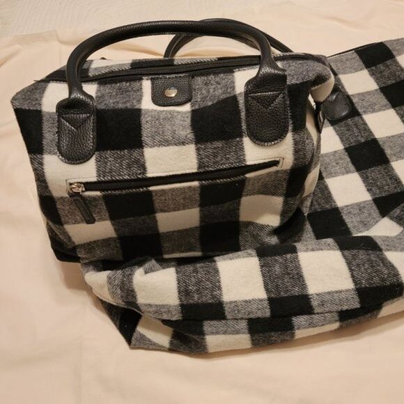 Weekender 2 piece set Black Plaid large tote small handbag - Picture 3 of 12